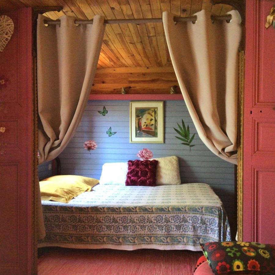 Roulotte Fenouillet Hotel Hyeres Bagian luar foto